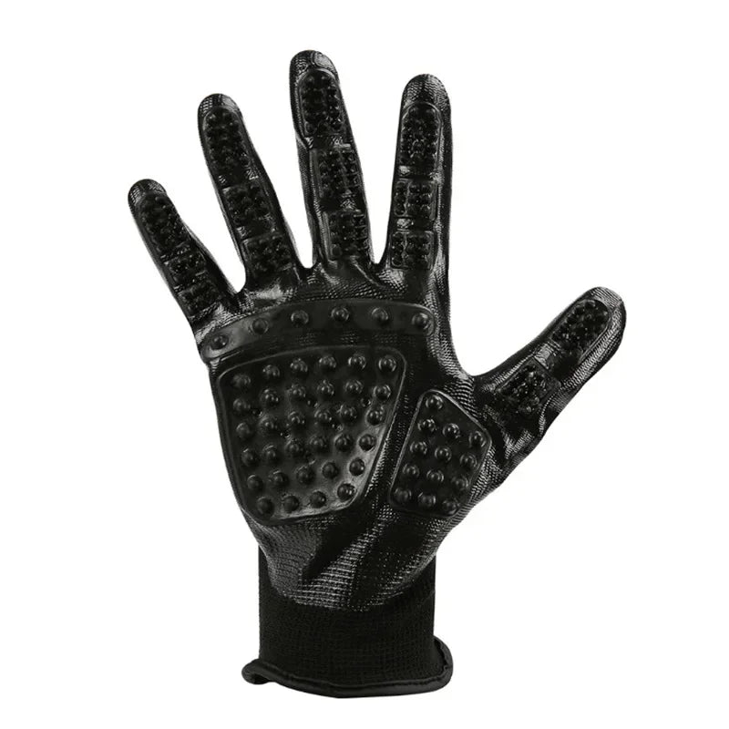 A Pair of Pet Bath Gloves